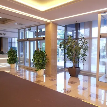 Ikar Hotell