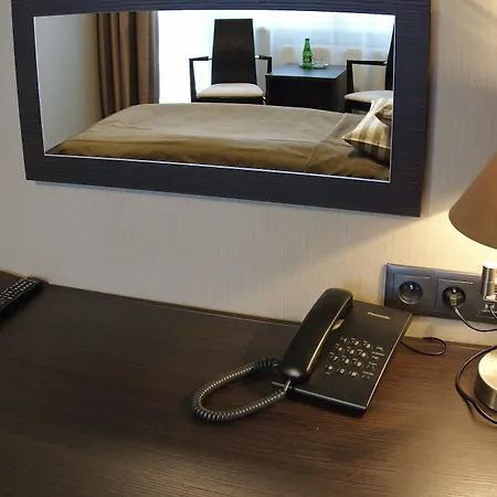 Ikar Hotel