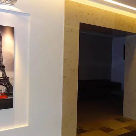 Hotel Ikar