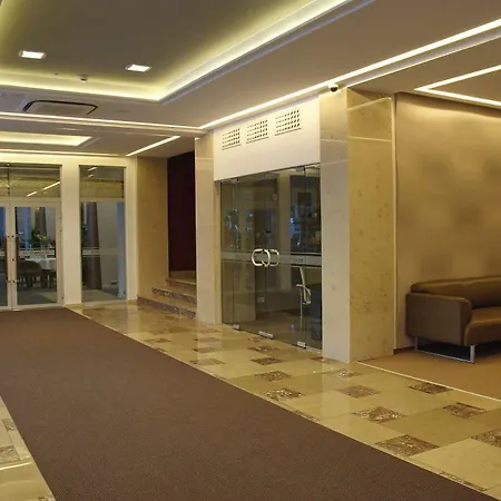 Ikar Hotel Poznaň